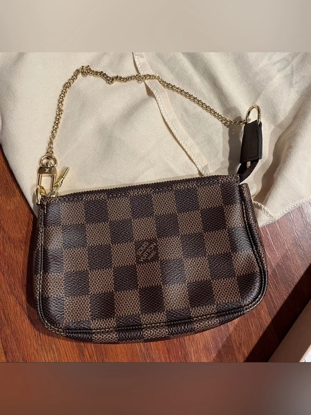 AUTHENTIC Louis Vuitton Pochette Accessories Damier Ebene Mini Brown